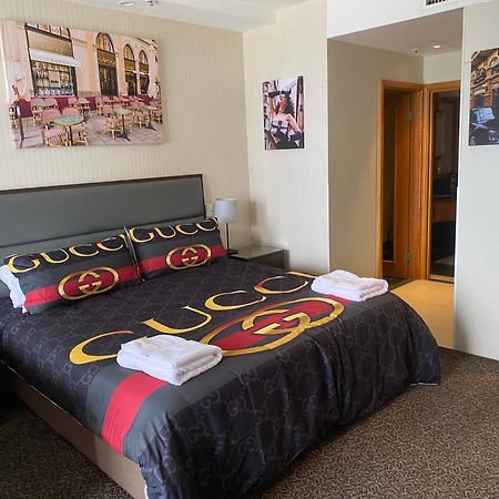 Luxury Privately Owned Ocean View Studio Apartments At O4Ks Gold Tower Gold Coast Extérieur photo