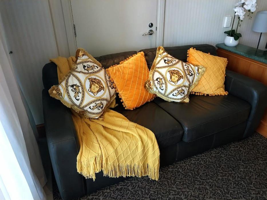 Luxury Privately Owned Ocean View Studio Apartments At O4Ks Gold Tower Gold Coast Extérieur photo
